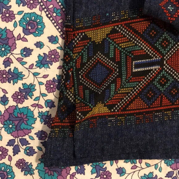 Patterned Tank - Picture 4 of 4